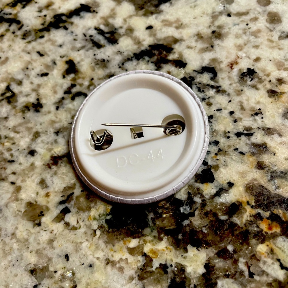 Brenda Tea Pin - Picture 3 of 4